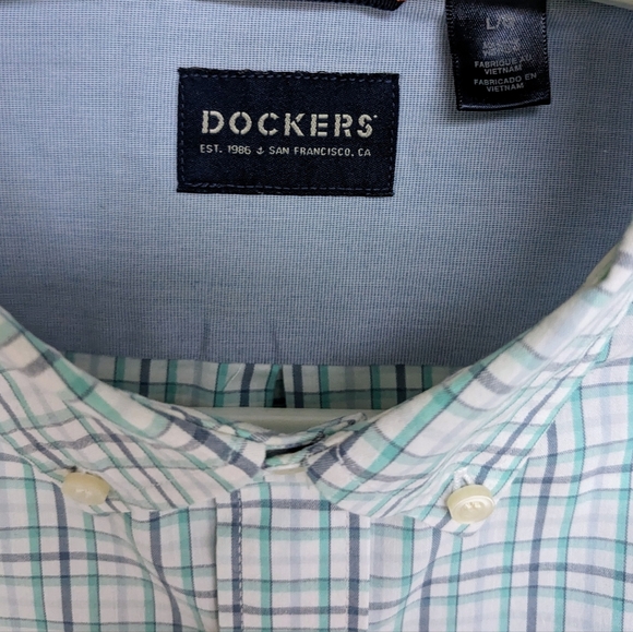 Dockers Button Down Shirt - size large - Picture 3 of 6